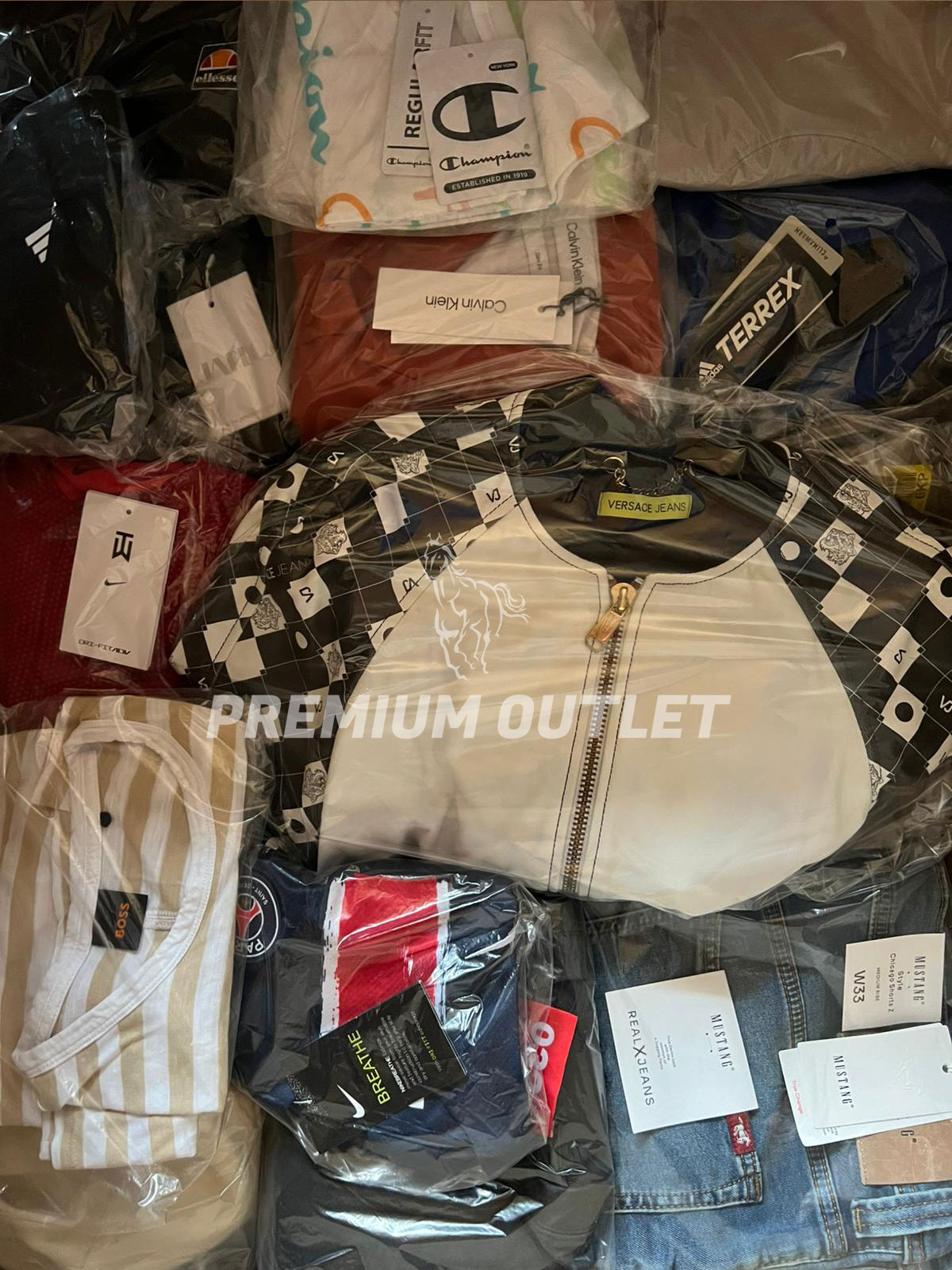 PremiumOutletOdziezC10