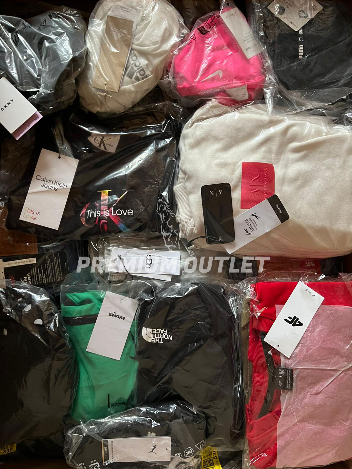 PremiumOutletOdziezC9
